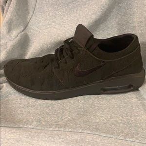 Men’s size 12 Nike shoes